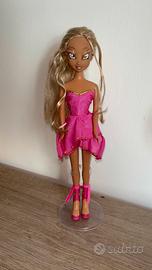 Bambola flora dancing party winx