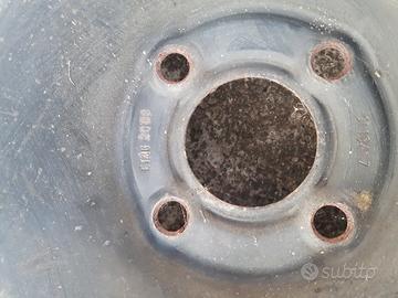 cerchi e gomma Renault  clio