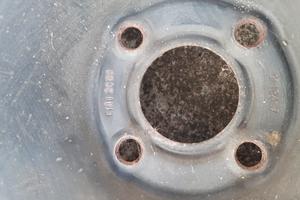 cerchi e gomma Renault  clio