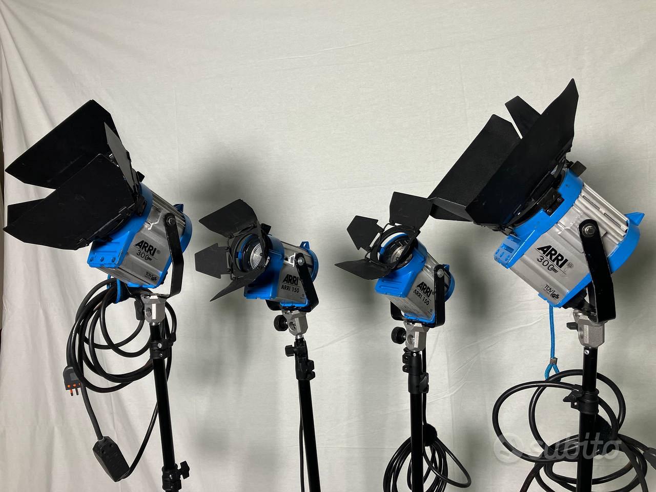 Kit 4 fari fresnel ARRI - Audio/Video In vendita a Bologna