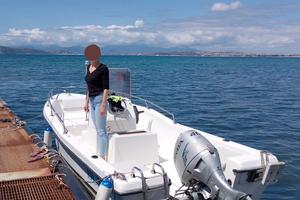 Fisherman Busco 560 con carrello stradale