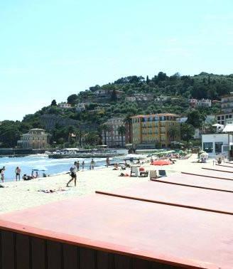 Immobile di 2500 m² con più di 5 locali a Diano Ma