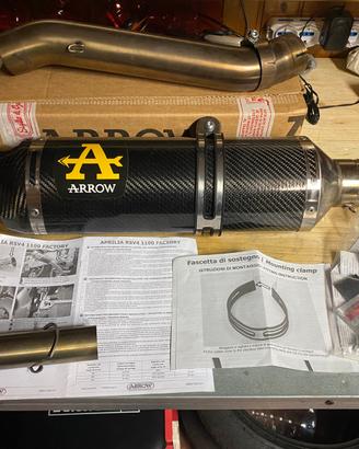 Terminale scarico arrow in carbonio Aprilia rsv4
