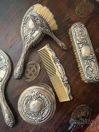 Set toilette vintagecin specchio e spazzole