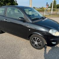 Lancia Ypsilon 1.2 16V Argento GPL benzina