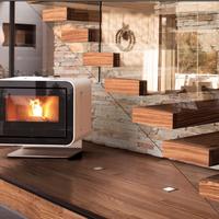 Stufa a pellets design Scuba di Thermorossi nuova