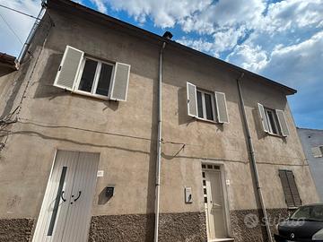 Appartamento completamente ristrutturato e ammobil