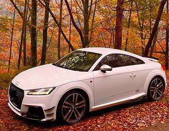 Cerchi in Lega audi TT R19 5 Razze
