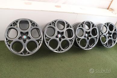 Cerchi in lega Alfa Romeo Tonale 20 ORIGINALI