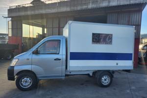 Furgone coibentato Martin Motors