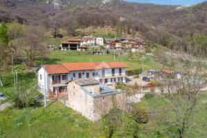 CASA SEMINDIPENDENTE A SANFRONT