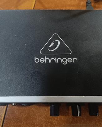 scheda audio behringher umc202
