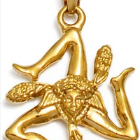 collana della Trinacria in acciaio inossidabile