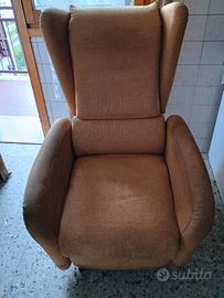 Poltrona per anziani disabili 