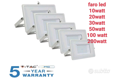 Faro proiettore a Led SMD 10 watt a 200watt