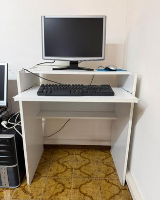Postazione Computer in Legno – Ideale per Ufficio