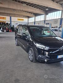 Toyota Proace city 7 posti