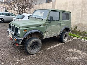 Suzuki samurai