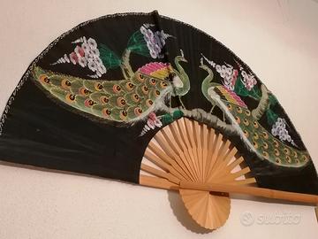 Grande ventaglio su legno