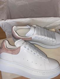 Alexander McQueen Rosa