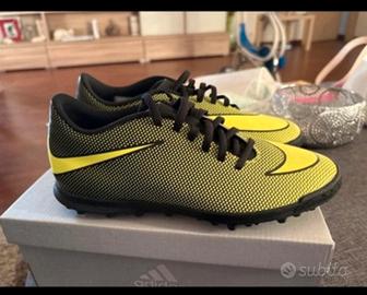Scarpette calcetto nike 38.5