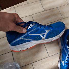 mizuno scarpe da corsa mai usate 