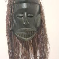 Collezione privata – Maschere e sculture etniche e