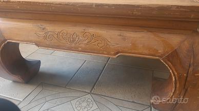 Tavolo orientale da salotto basso