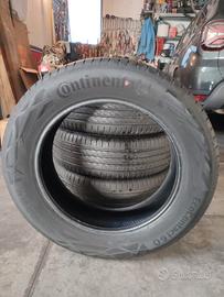 4 gomme Continental 215/60 R18