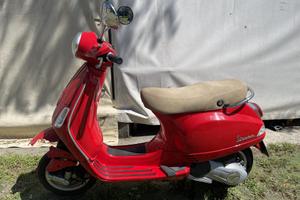 Piaggio Vespa lx 150 2014