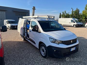 Peugeot Partner passo lungo 2019 portapacchi