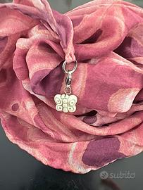 Foulard Thun con ciondolo ceramica farfalla