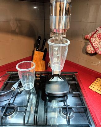 Macchina per frappe professionale