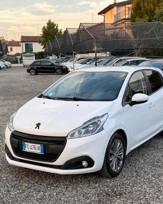 Peugeot 208 PureTech 82 5 porte Active