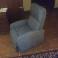 Poltrona reclinabile