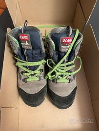 Scarponcini da montagna