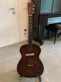 Martin 000-15M Street Master - amplificata