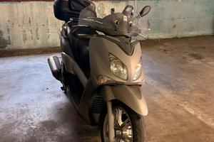 YAMAHA X-CITY 250