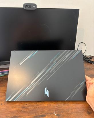 Computer Acer Nitro V-15 portatile