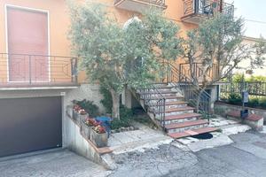 Appartamento di 169 m² con 3 locali e box auto dop
