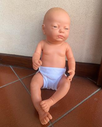Manichino realistico neonato