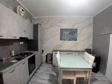 Casa abitabile e arredata