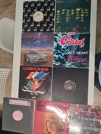 Lotto 45 vinili diversi generi