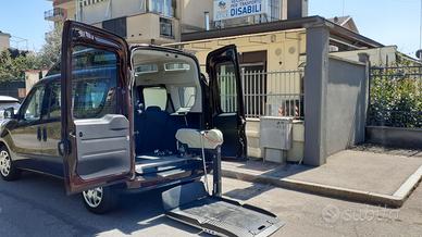 Doblo trasporto disabili benzina 51.262 KM!!