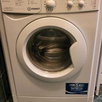 Lavatrice Indesit IWC 60851