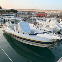 Marlin Boat Top 23 special gommone U N I C O