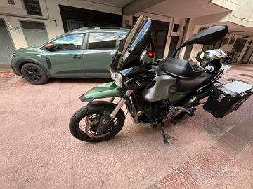 Moto Guzzi V85TT