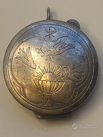 Antica pisside religiosa in argento placcato