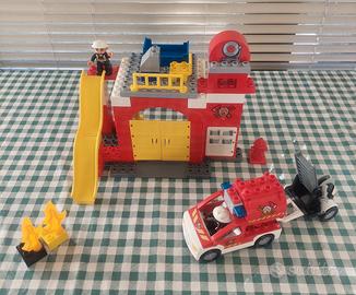 LEGO DUPLO Caserma Pompieri+Pezzi assorti extra!