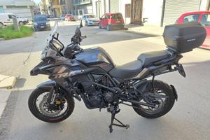 Benelli TRK 502X 2025 + Fendinebbia + Tris Baulett